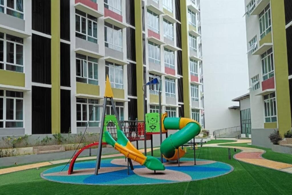 Wmn Studio Valleysuite @ Mahkota Valley Kuantan Kültér fotó